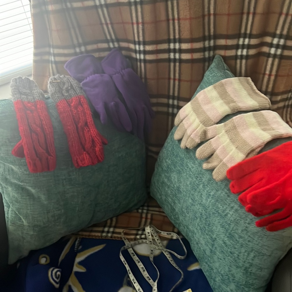 Gloves